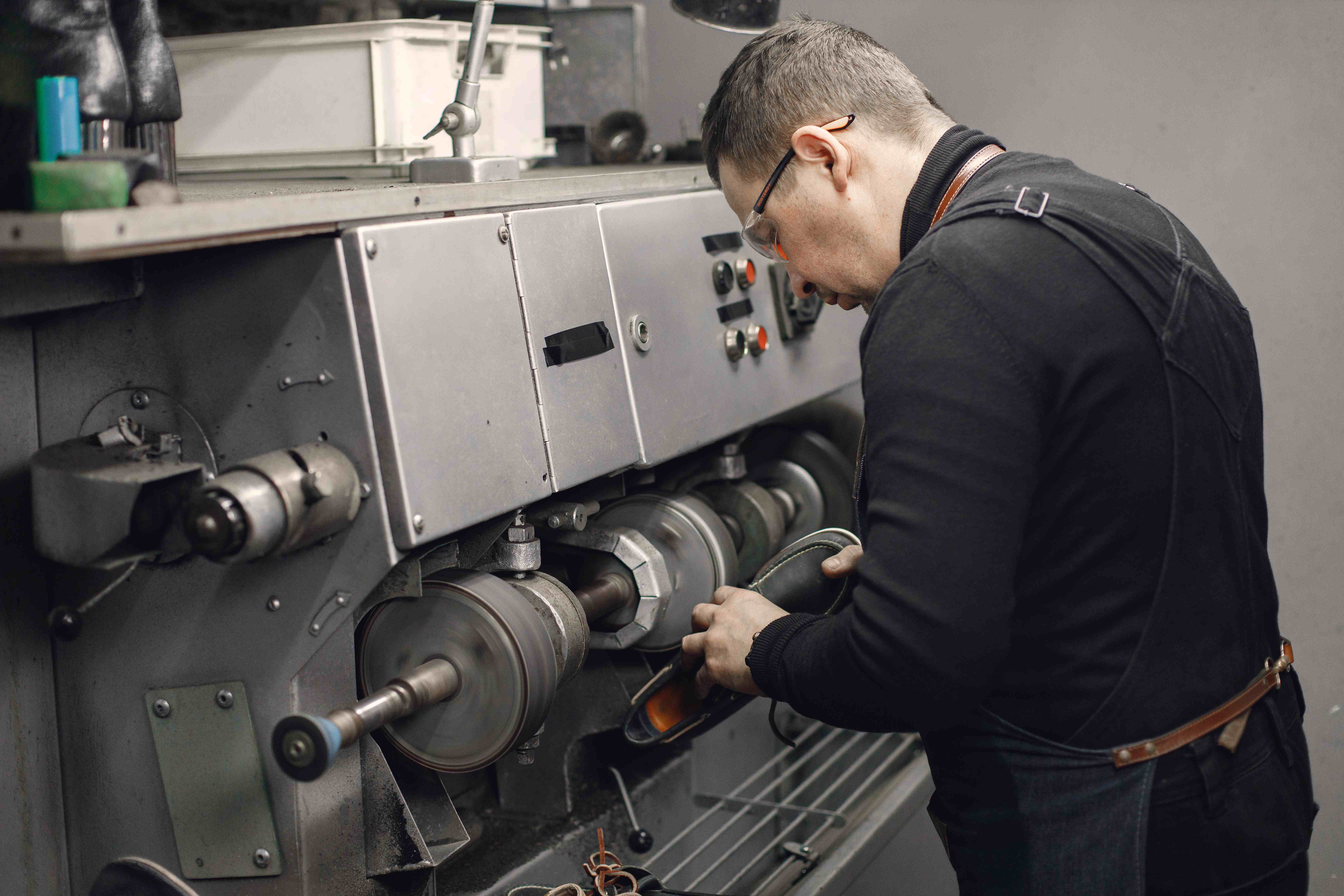 CNC & Machine Tools